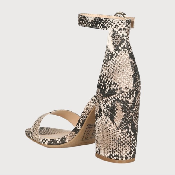 Faux Snakeskin Strappy Block heel - Picture 5 of 10